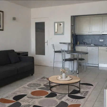 Terrace With Sea View Apartment