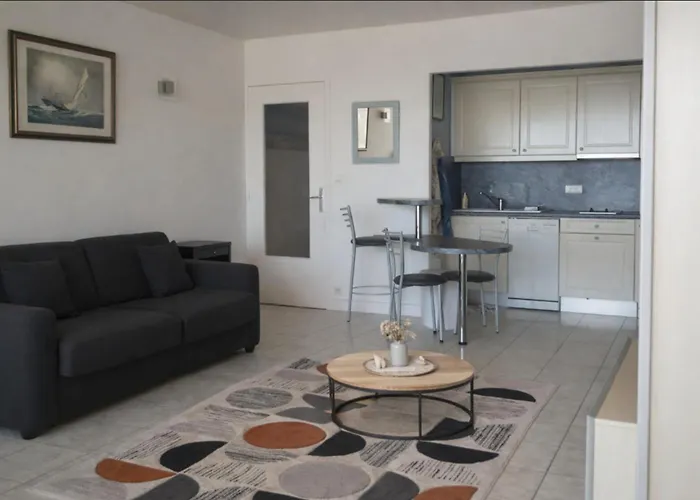 Terrace With Sea View Apartment